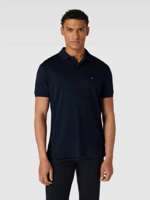 Koszulka polo o kroju regular fit z wyhaftowanym logo Tommy Hilfiger