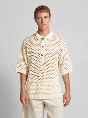 Koszulka polo o kroju relaxed fit z ażurowym wzorem REVIEW
