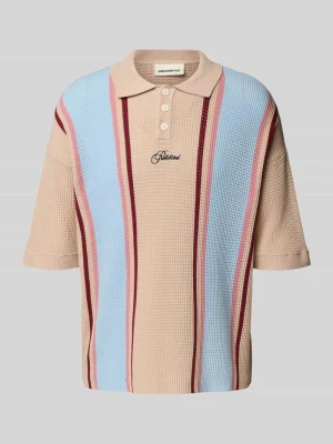 Koszulka polo o kroju relaxed fit z wyhaftowanym logo PROHIBITED