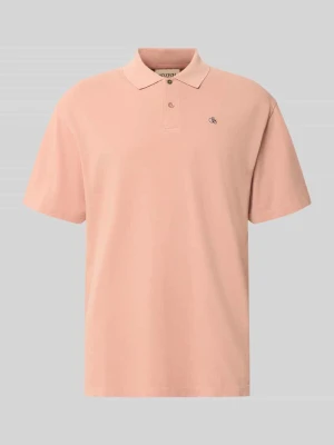Koszulka polo o kroju relaxed fit z wyhaftowanym logo Scotch & Soda Brudnoróżowy