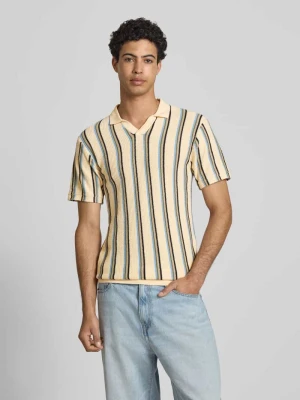 Koszulka polo o kroju slim fit z dekoltem w serek model 'AMOS' Blend