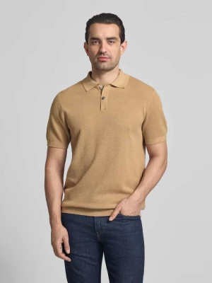 Koszulka polo o kroju slim fit z fakturowanym wzorem Christian Berg Piaskowy