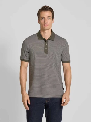 Koszulka polo o kroju slim fit z fakturowanym wzorem Maerz Muenchen Oliwkowy