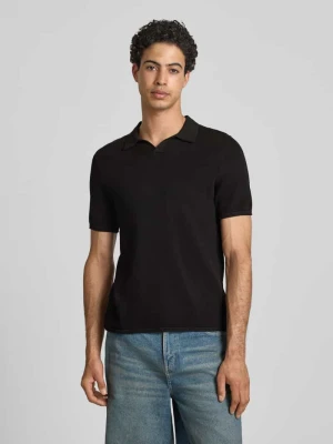 Koszulka polo o kroju slim fit z fakturowanym wzorem REVIEW