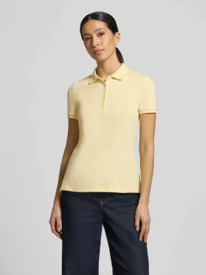 Koszulka polo o kroju slim fit z listwą guzikową Christian Berg Woman