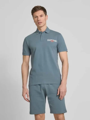 Koszulka polo o kroju slim fit z nadrukiem z logo model ‘AYLMER’ Napapijri
