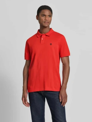 Koszulka polo o kroju slim fit z naszywanym logo MCNEAL Czerwony