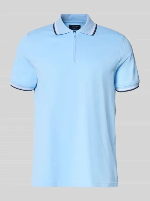 koszulka polo o kroju slim fit z paskami w kontrastowym kolorze i zamkiem błyskawicznym MCNEAL