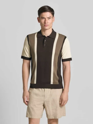 Koszulka polo w dzianinowym wyglądzie, krój regular fit drykorn