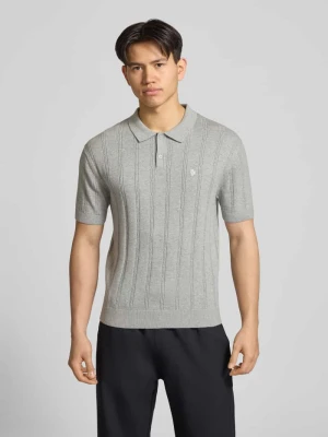 Koszulka polo z dzianiny o kroju slim fit z wyhaftowanym logo REVIEW