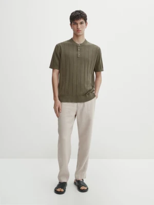 Koszulka Polo Z Prążkowanej Dzianiny Z Krótkim Rękawem - Khaki - - Massimo Dutti - Mężczyzna