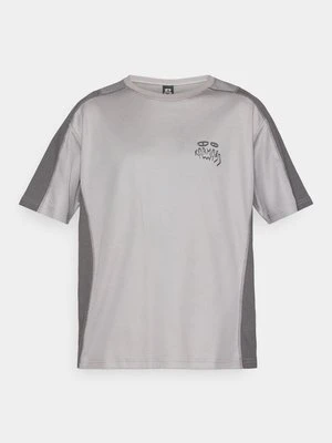 Koszulka sportowa Karma8a