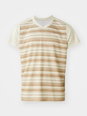 Koszulka sportowa Nike Performance