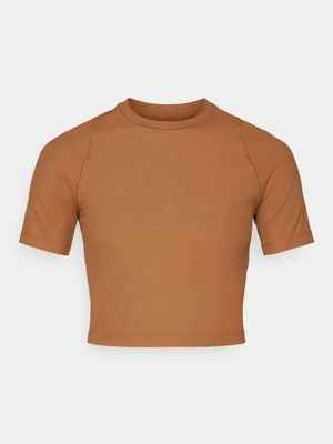 Zdjęcie produktu Koszulka sportowa Nike beżowy