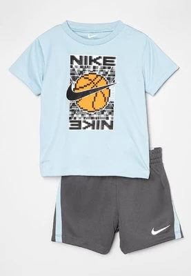 Koszulka sportowa Nike Sportswear