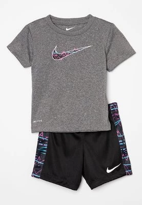 Koszulka sportowa Nike Sportswear