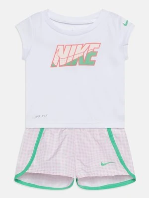 Koszulka sportowa Nike Sportswear