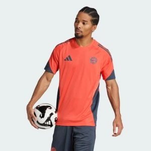 Koszulka treningowa FC Bayern Tiro 25 Competition Adidas Easy Coral