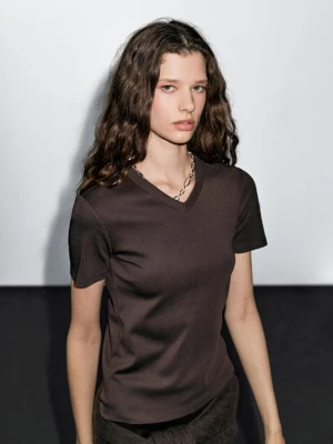 Koszulka Z Dekoltem W Serek Ze 100% Bawełny - Brązowy - - Massimo Dutti - Kobieta