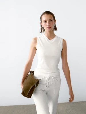 Koszulka Z Dekoltem W Serek Ze 100% Bawełny - Surowy - - Massimo Dutti - Kobieta