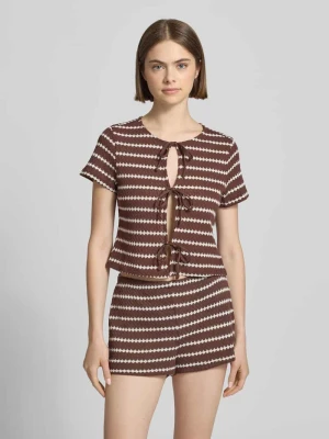 Koszulka z dzianiny o kroju regular fit z dodatkiem bawełny model 'EVA' Only