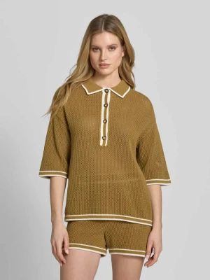 Koszulka z dzianiny z kołnierzykiem polo i listwą guzikową curated by Anna Schürrle Style Icon Collection