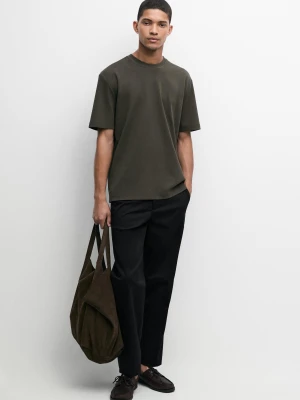 Koszulka Z Krótkim Rękawem I Kontrastowym Dekoltem - Ciemny Khaki - Massimo Dutti - Male