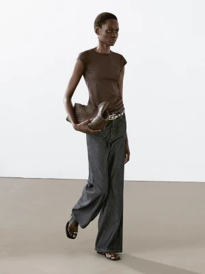 Koszulka Z Krótkim Rękawem I Ozdobnym Obszyciem - Brązowy - - Massimo Dutti - Female