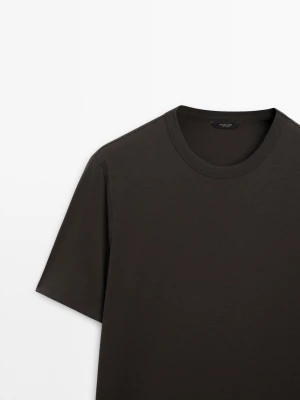 Zdjęcie produktu Koszulka Z Krótkim Rękawem Z Bawełny I Jedwabiu - Węglowy - - Massimo Dutti - Mężczyzna