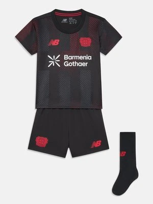 Koszulki piłkarskie New Balance