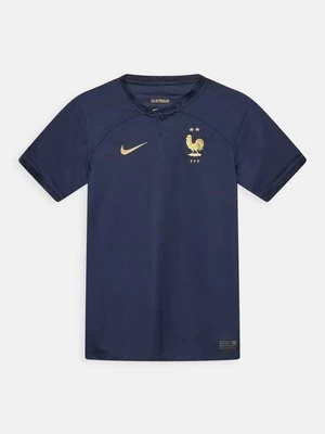 Koszulki piłkarskie Nike Performance