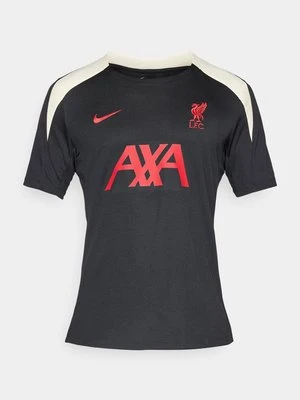 Koszulki piłkarskie Nike Performance