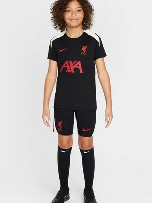 Koszulki piłkarskie Nike Performance