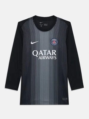 Koszulki piłkarskie Nike Performance