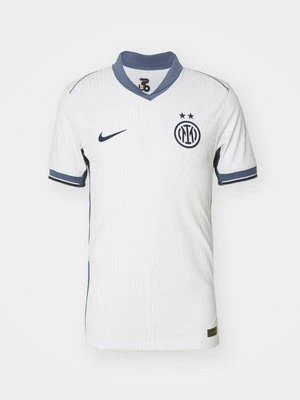 Koszulki piłkarskie Nike Performance