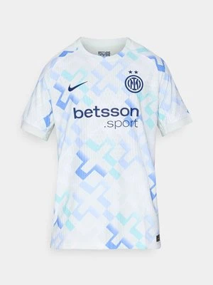 Koszulki piłkarskie Nike Performance