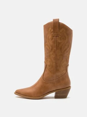 Kowbojki i obuwie motocyklowe Anna Field By Zalando koniakowy