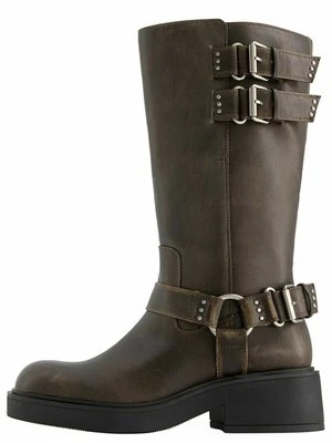 Kowbojki i obuwie motocyklowe Bershka