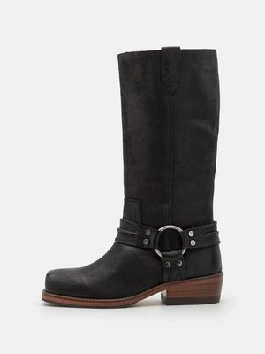 Kowbojki i obuwie motocyklowe Bronx