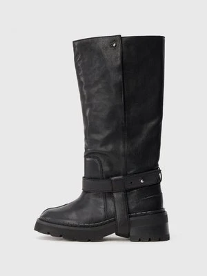 Kowbojki i obuwie motocyklowe BY FAR