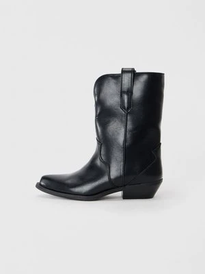 Kowbojki i obuwie motocyklowe Call it Spring