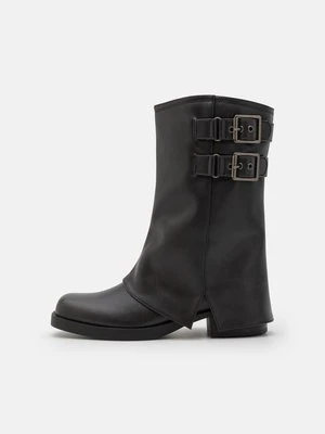 Kowbojki i obuwie motocyklowe Even&Odd