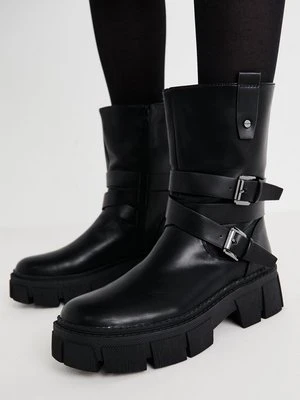 Kowbojki i obuwie motocyklowe Even&Odd