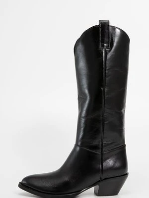 Kowbojki i obuwie motocyklowe Jeffrey Campbell