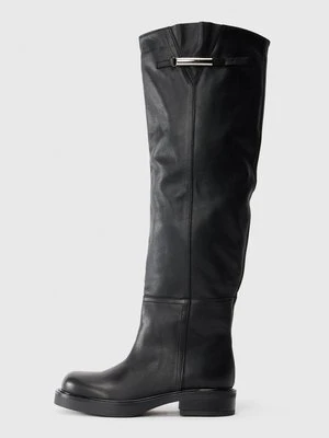 Kowbojki i obuwie motocyklowe MAX&Co.