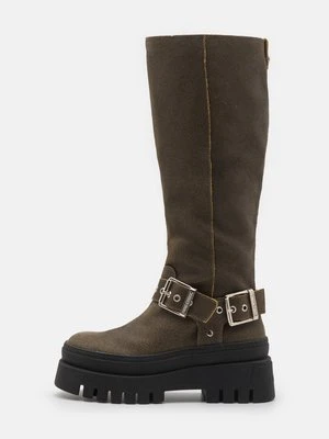 Kowbojki i obuwie motocyklowe Steve Madden