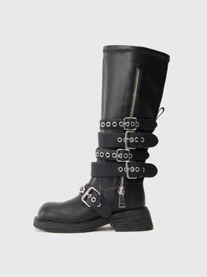 Kowbojki i obuwie motocyklowe Steve Madden