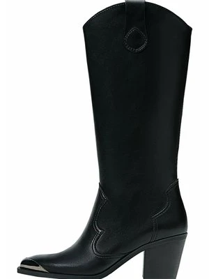 Kowbojki i obuwie motocyklowe Stradivarius