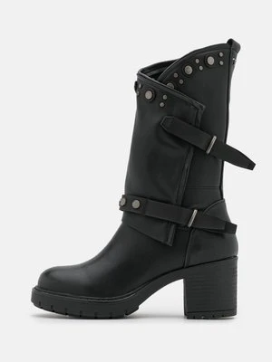 Kowbojki i obuwie motocyklowe Tata Italia