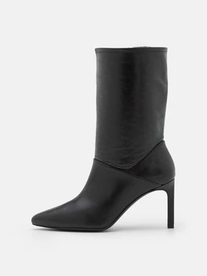 Kozaki AllSaints